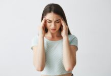Experts Highlight Risks of Overusing Painkillers: Innovations in Headache Management Needed