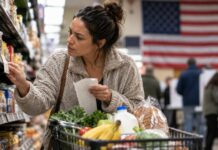 US Inflation Hits 3.7% Amid Rising Energy Costs, Pressuring Republicans Ahead of Midterms